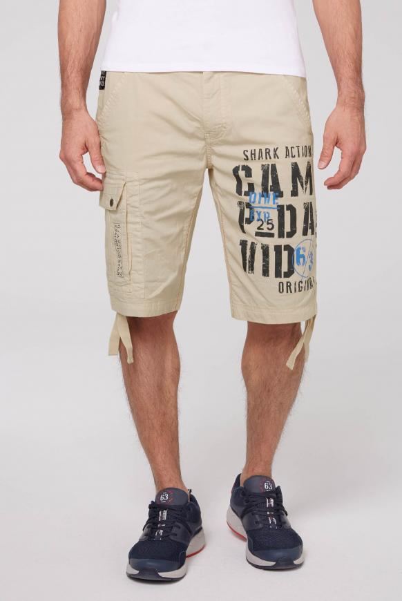 Skater Shorts mit Beintasche und Logo Prints