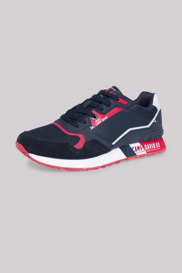 Sneaker im Retro Look mit Logo Artworks