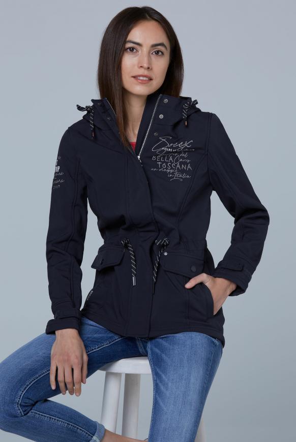Softshelljacke mit Kapuze und Taillenband