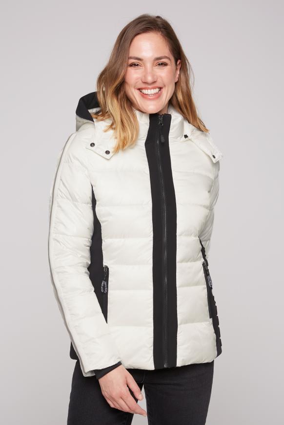 Steppjacke mit geprägten Logo Artworks