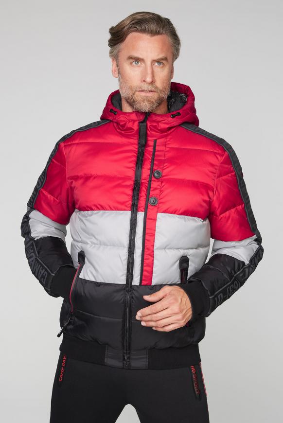 Steppjacke mit Kapuze und Colour Design