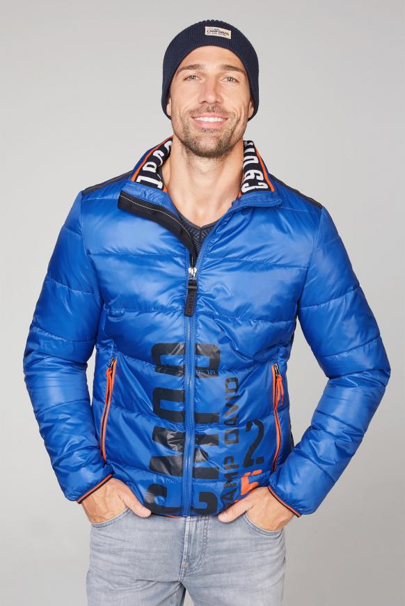 Steppjacke mit Logo Print