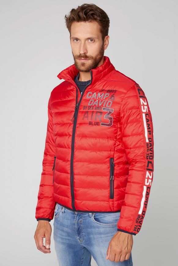 Steppjacke mit Logo Tapes und Artworks