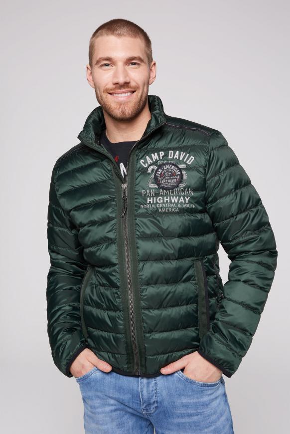 Steppjacke mit Rücken-Artwork kale green