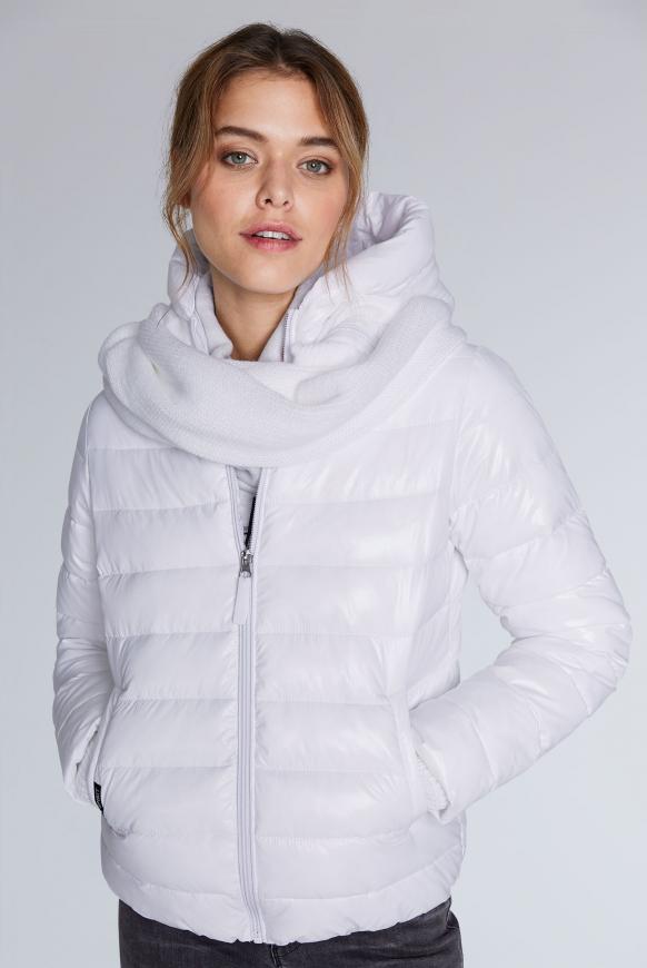 Steppjacke mit Strickschal und -kapuze