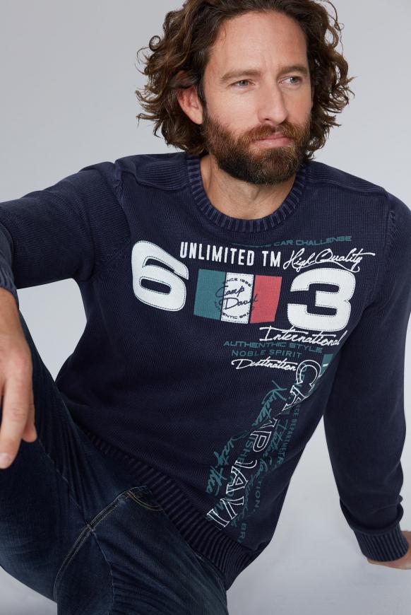 Stone Washed Pullover mit Label Print