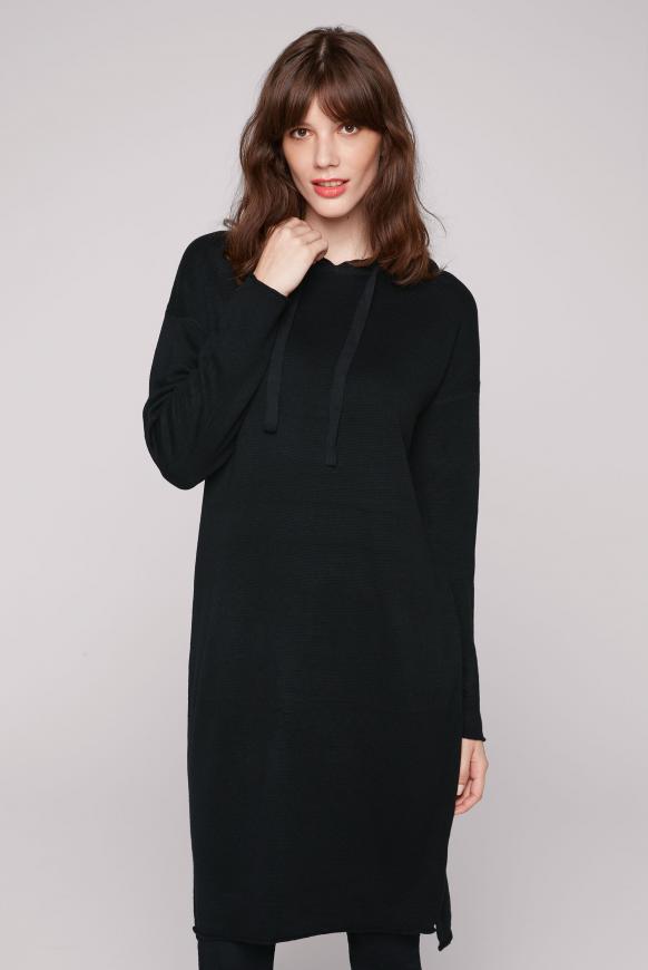 Strickkleid mit Kapuze im Mesh-Design