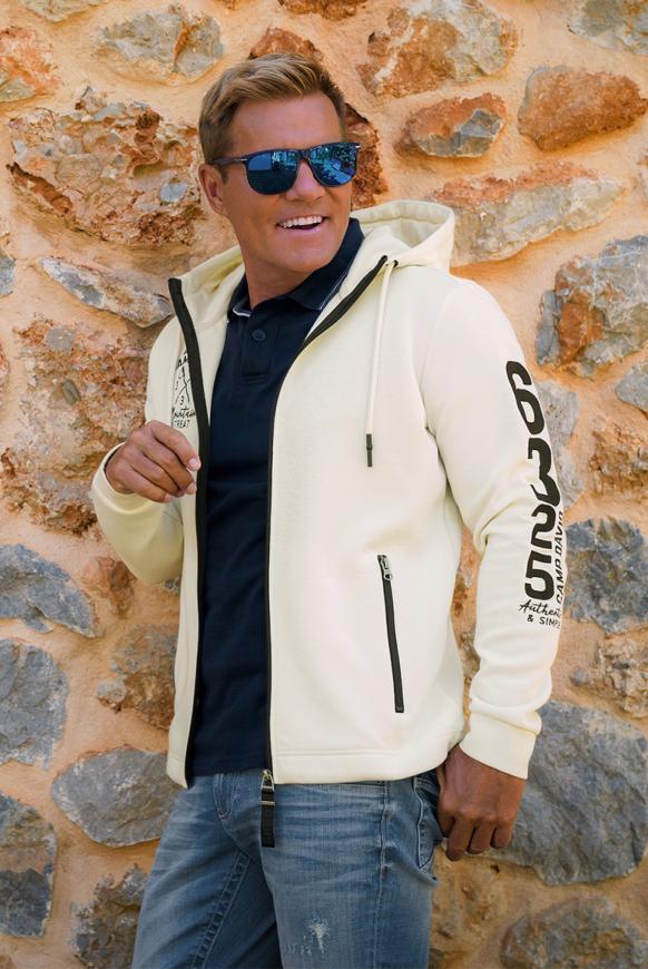 Sweatjacke mit Kapuze und Stickereien