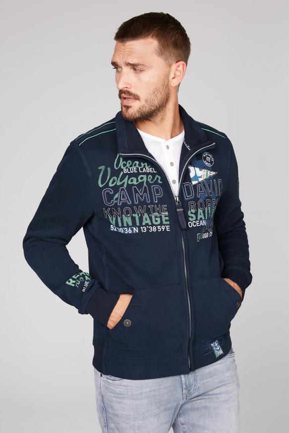Sweatjacke mit Label-Applikationen