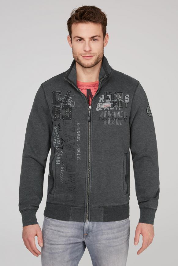 Sweatjacke mit Label-Applikationen