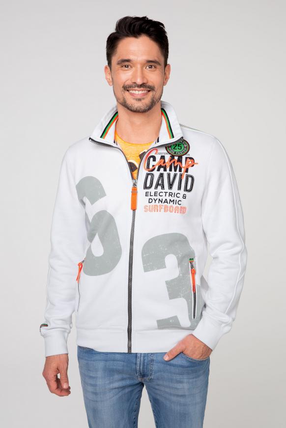 Sweatjacke mit Label-Applikationen