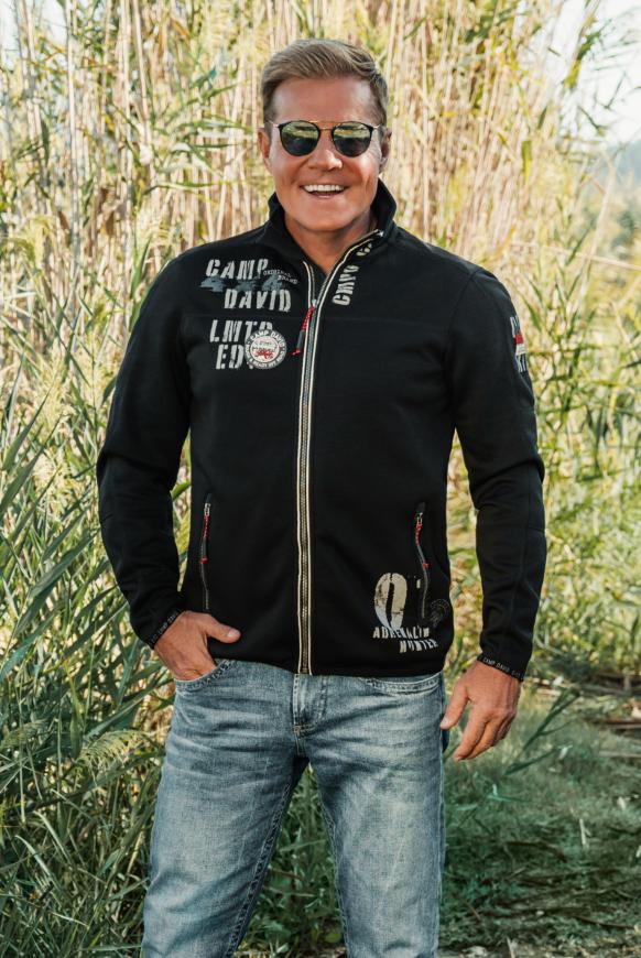 Sweatjacke mit Schulter-Patches und Artworks