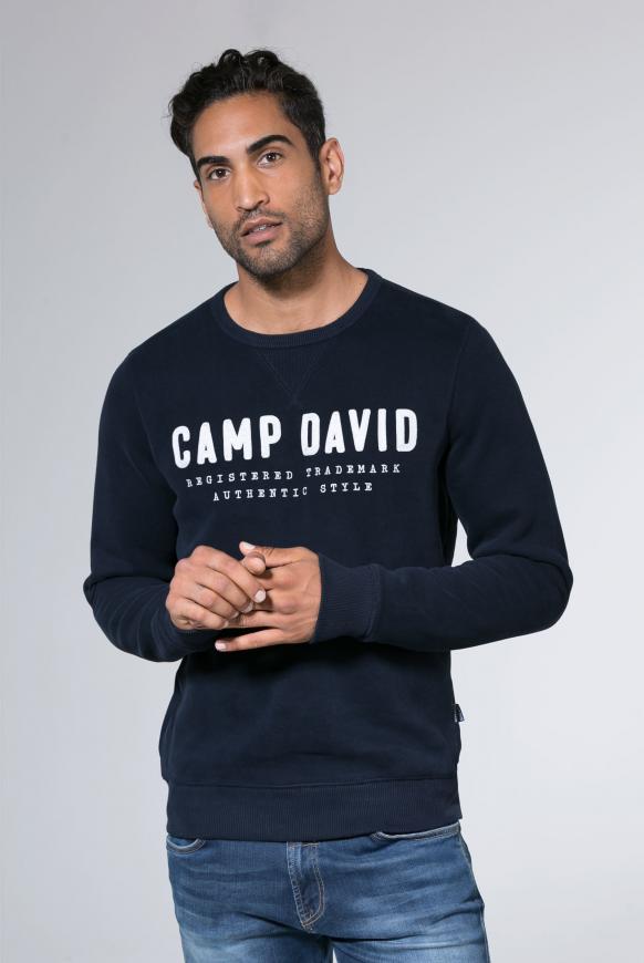 Sweatshirt mit Logo-Stickerei