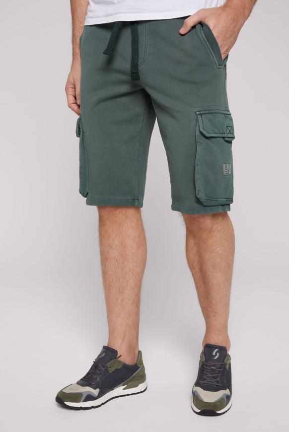 Sweatshorts im Cargo Look green shadow