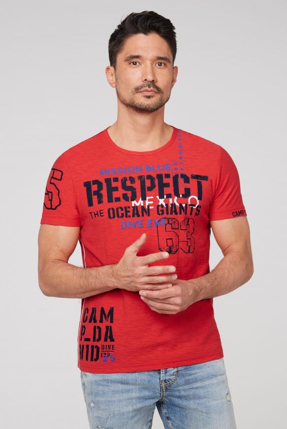T-Shirt aus Flammgarn mit Label Prints