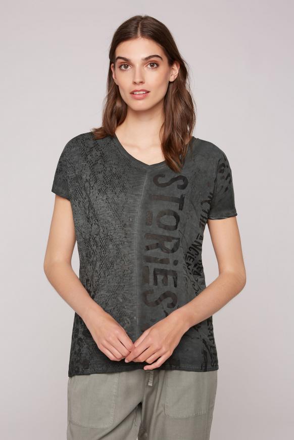 T-Shirt im Material- und Mustermix black