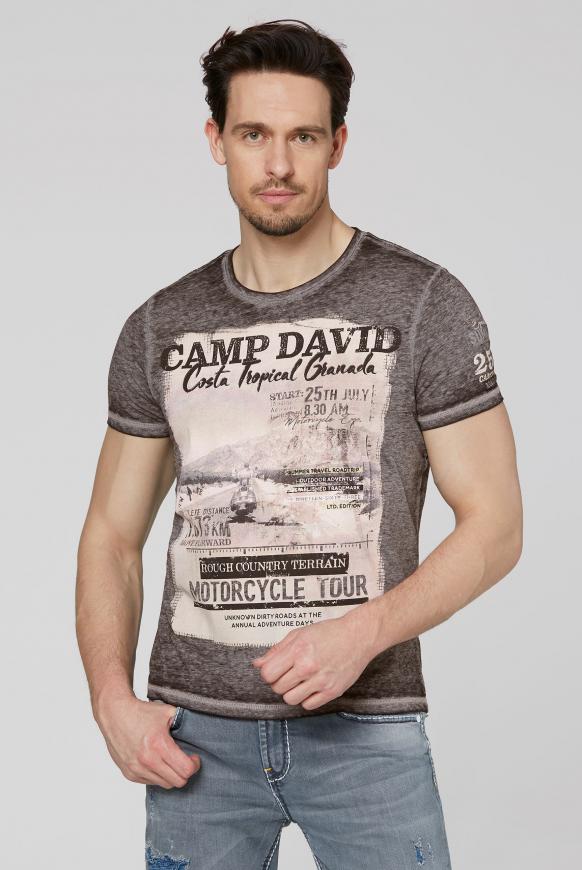 T-Shirt mit Photoprint und Ausbrennern