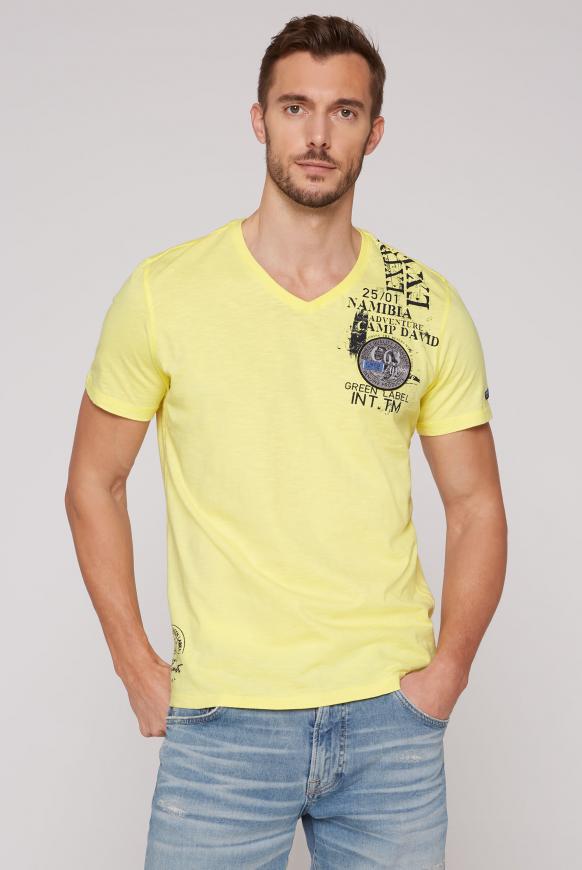 T-Shirt mit V-Neck und Artworks