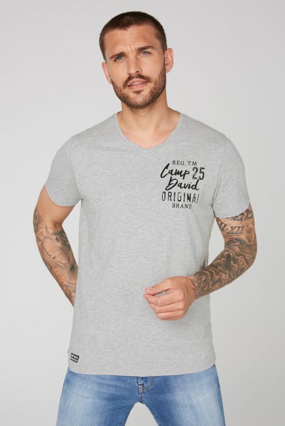 T-Shirt mit V-Neck und Back Print