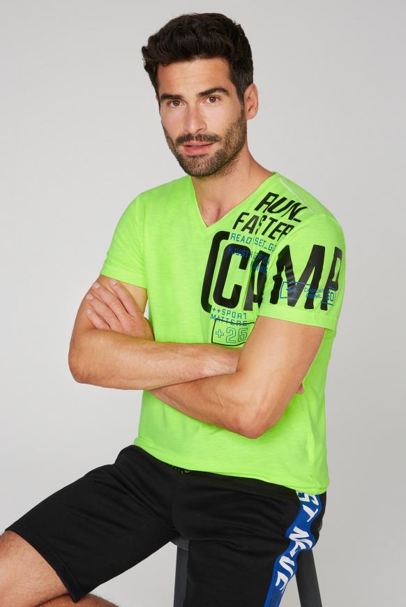 T-Shirt mit V-Neck und Print Artwork