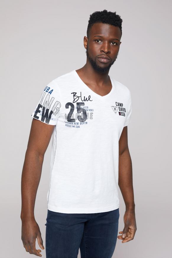 T-Shirt mit V-Neck und Rubber-Artworks