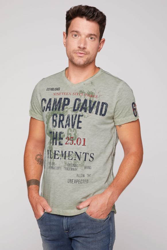 T-Shirt mit V-Neck und Used Look