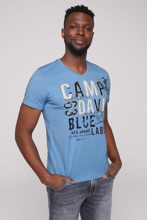 V-Shirt mit Logo-Applikationen soft blue