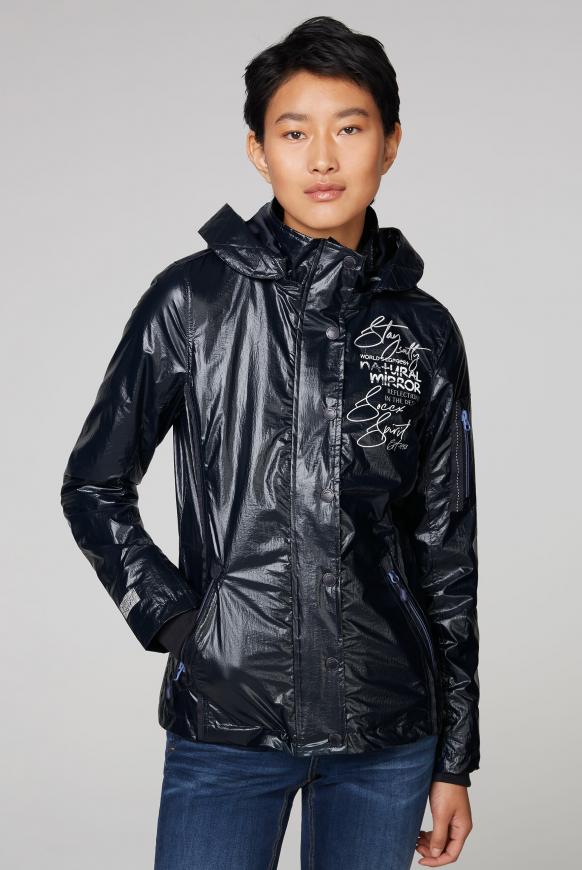 Windjacke mit Kapuze, Print und Coating