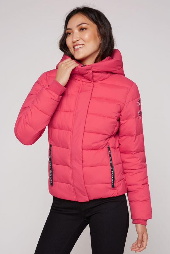 Winterjacke mit Stehkragen und Kapuze