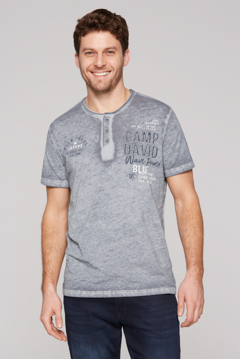Henley-Shirt mit Ausbrenner-Effekten und Artworks surf grey