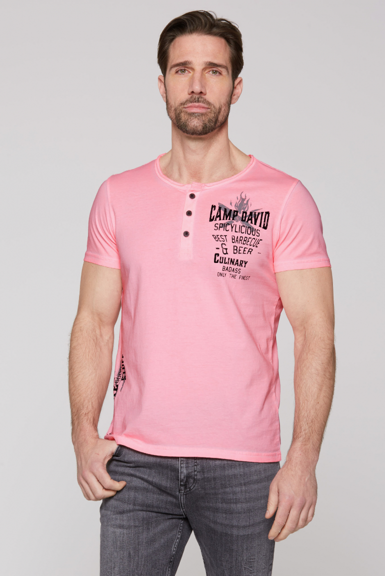 Henley-Shirt Oil Dyed mit BBQ Prints neon punch