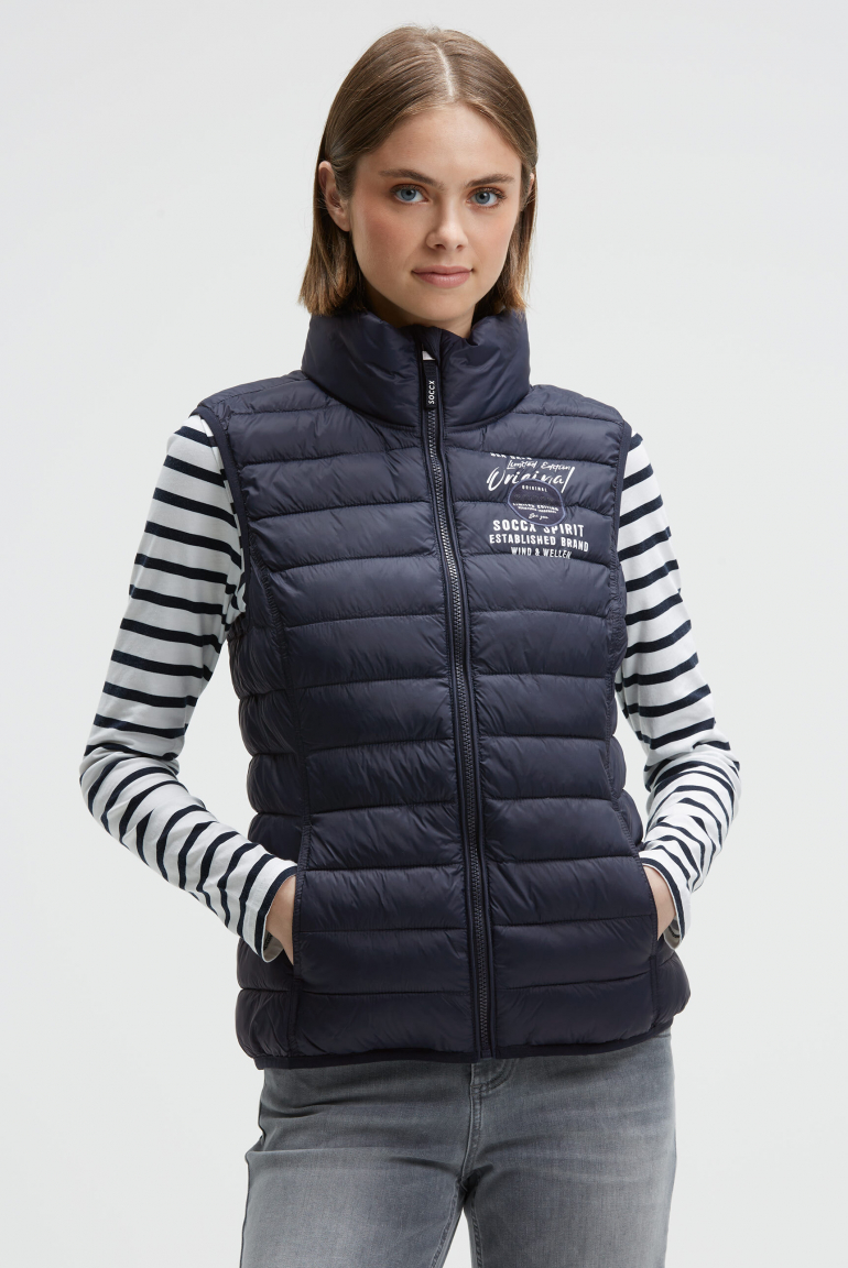 Leichte Steppweste mit Prints und Patch blue navy