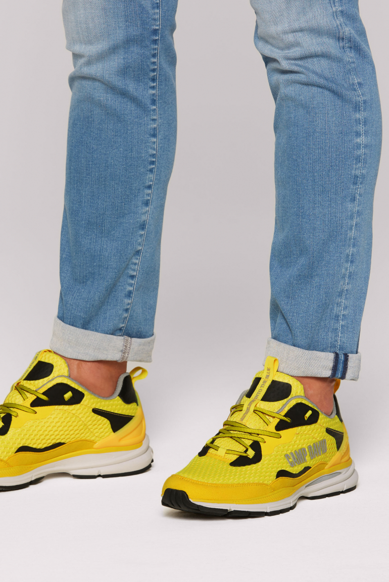 Running Sneaker mit Mesh-Struktur und Logo yellow