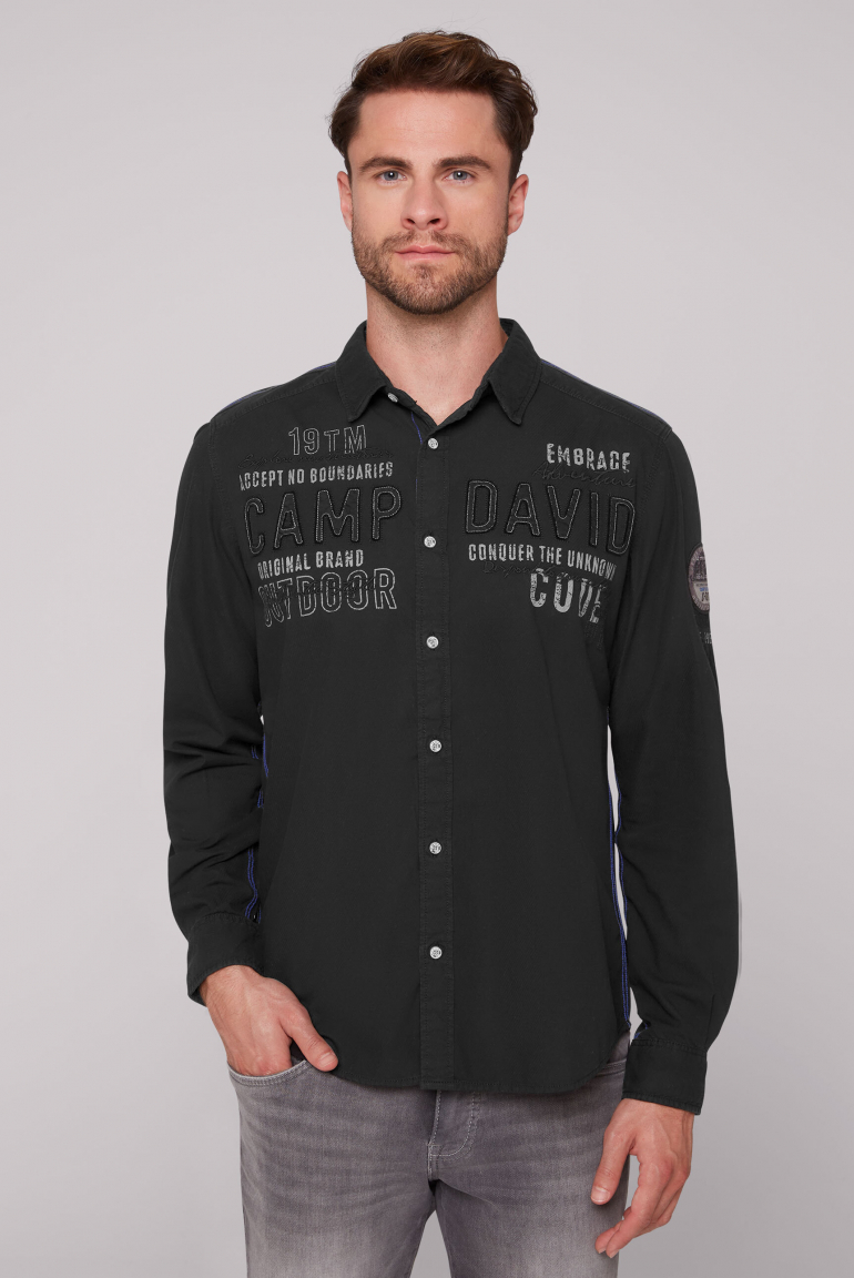 Strukturiertes Langarmhemd mit Logo Artworks black