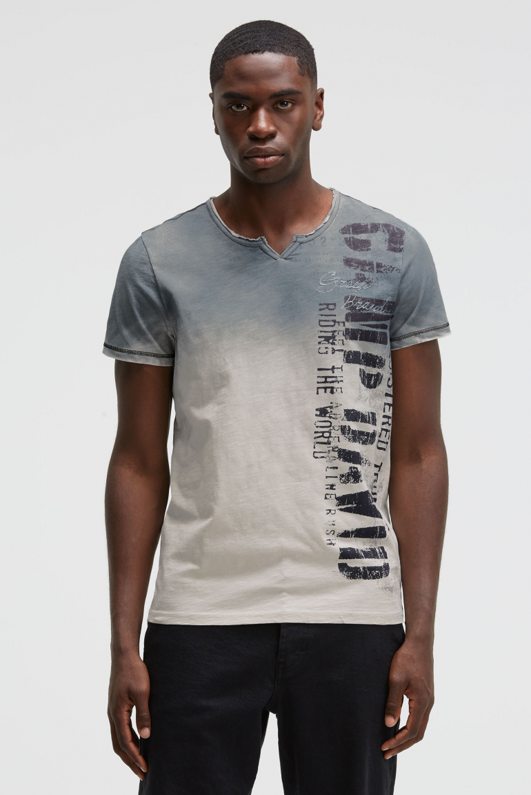 T-Shirt im Vintage Look mit Spray-Effekt und Artwork ash