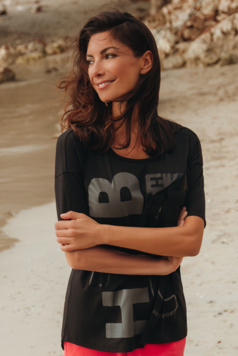 T-Shirt Loose Fit mit Beach Print black
