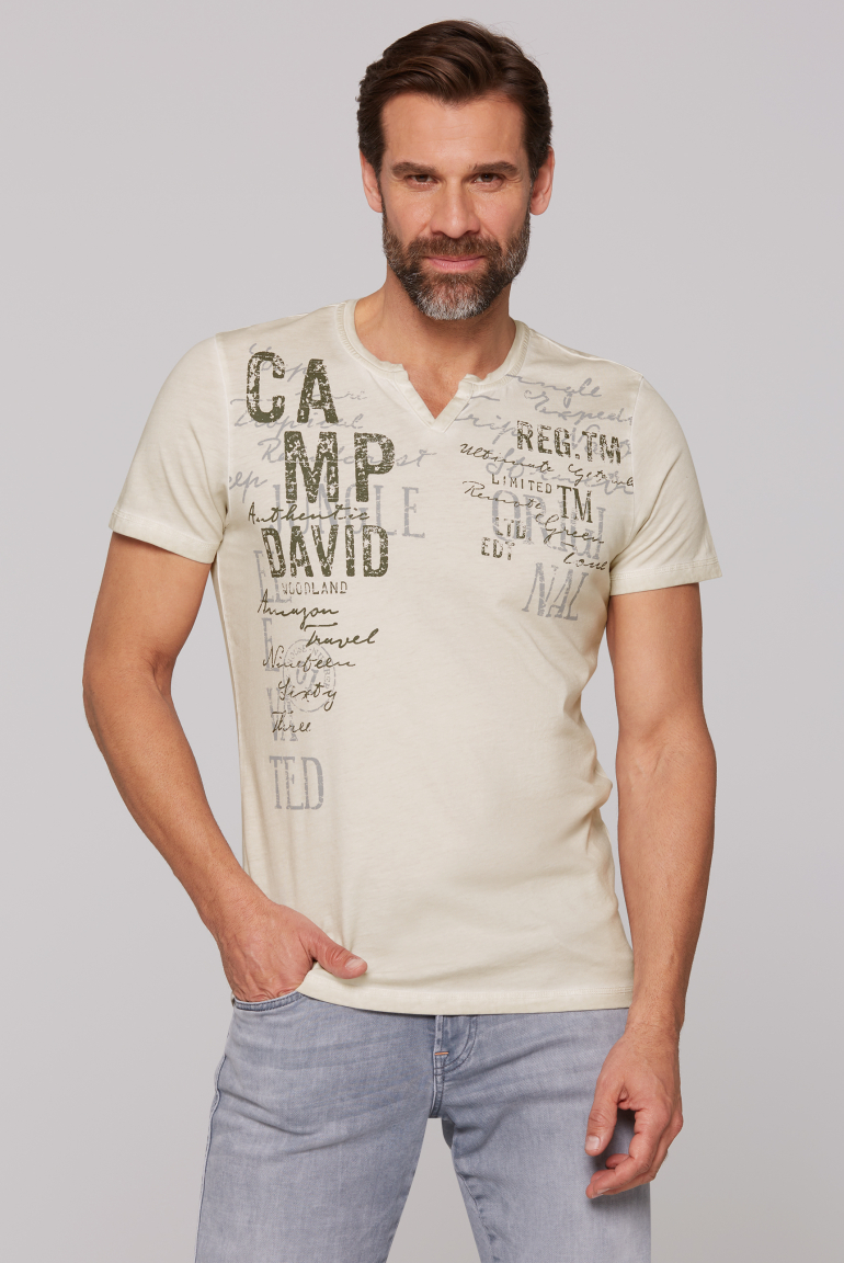 T-Shirt mit Label Prints im Used Look silvery
