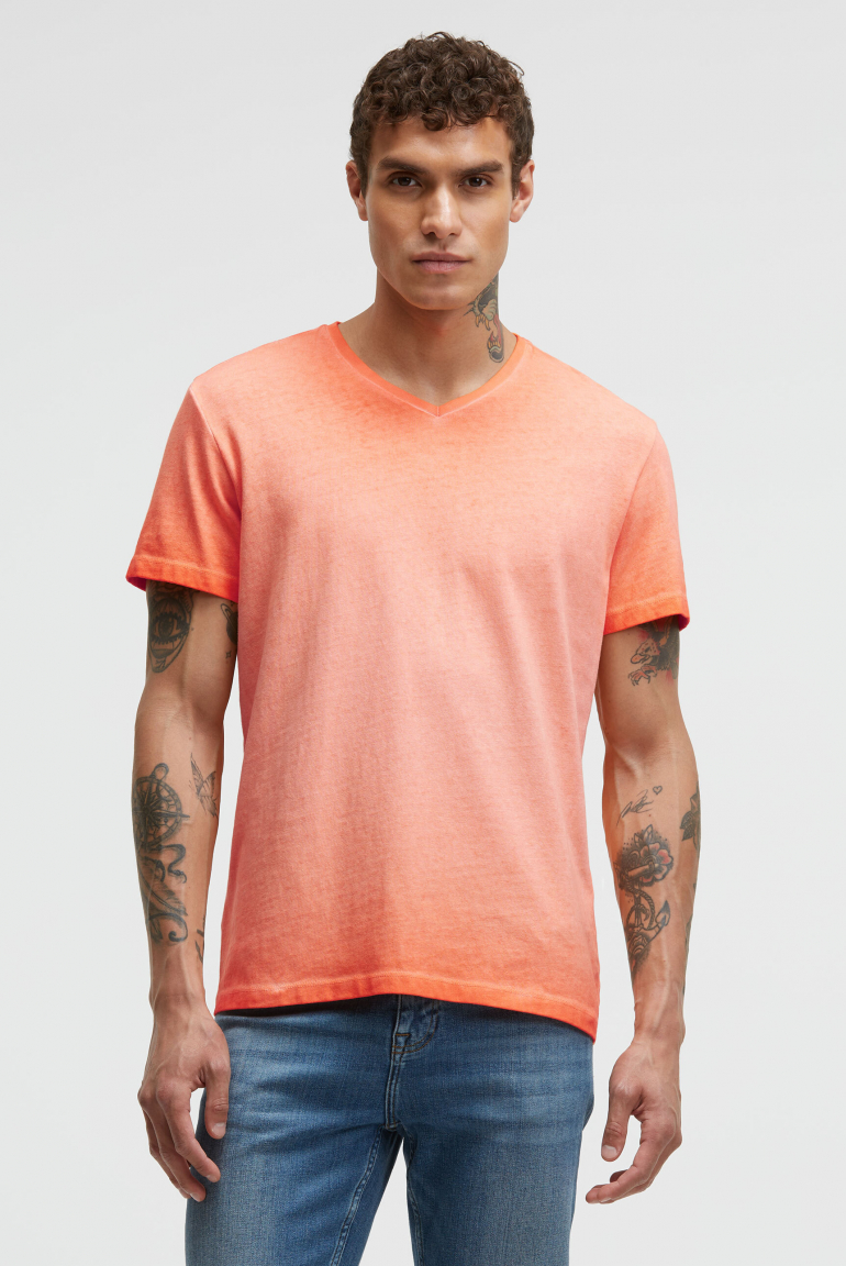 T-Shirt V-Neck Inside Oil Dyed orange