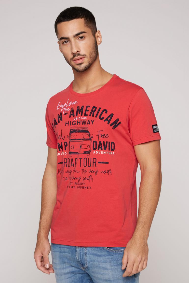 T-Shirt mit Label Prints & CAMP Stickereien orange und SOCCX DAVID - red