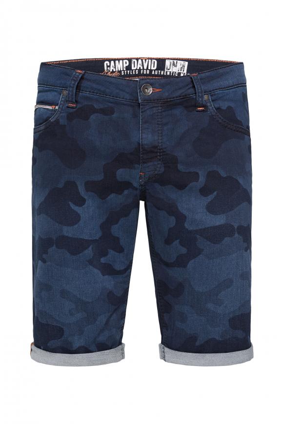 CO:NO Skater Shorts mit All Over Print blue camouflage