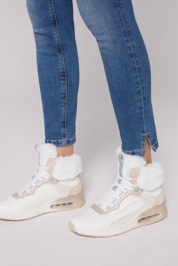 High Top Sneaker mit Fake-Fur-Schaft ivory