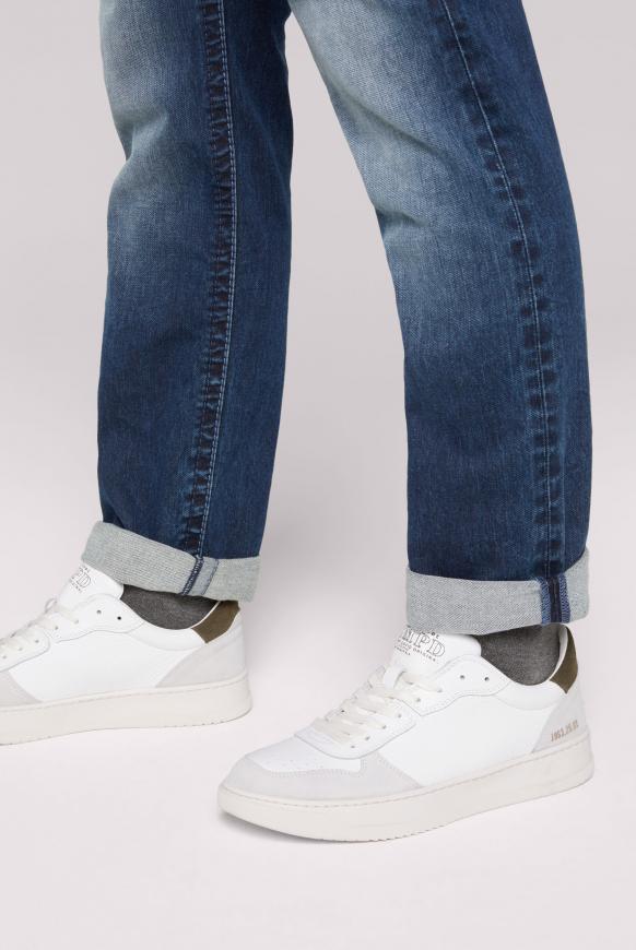 Premium Sneaker aus Leder white