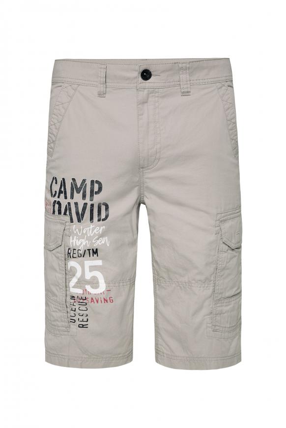 Skater Shorts mit Logo Print beige