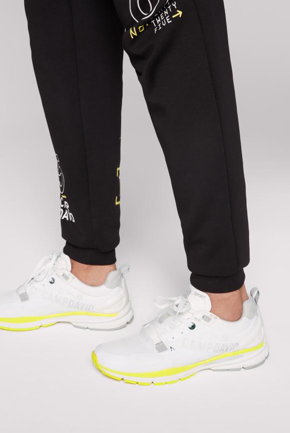 Sneaker mit Textil-Struktur und Logo Design white