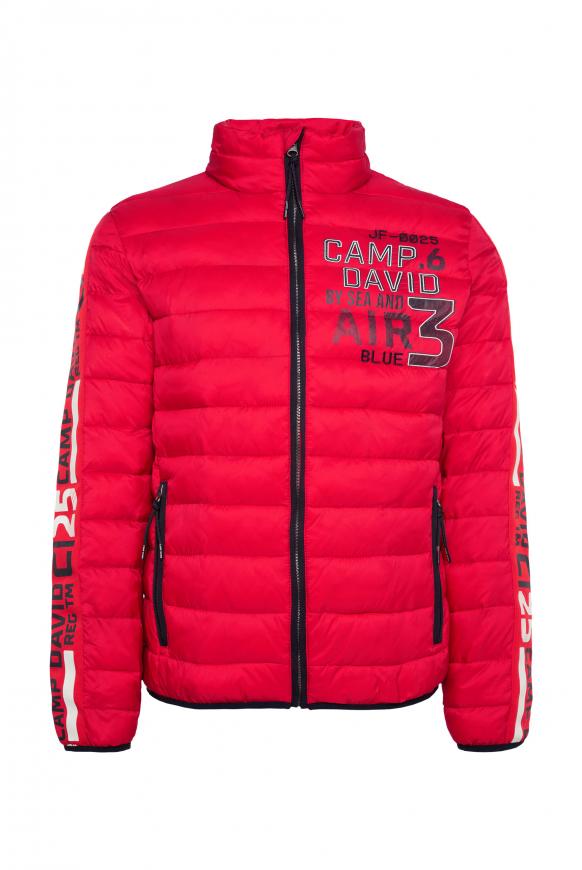 Steppjacke mit Logo Tapes und Artworks mission red