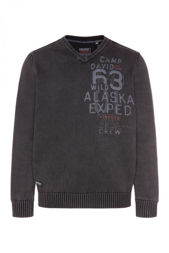Stone Washed Pullover mit V-Neck black