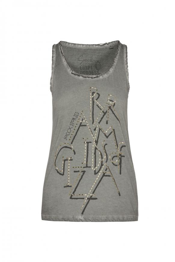 Top Oil Dyed mit Metallsteinen sage green