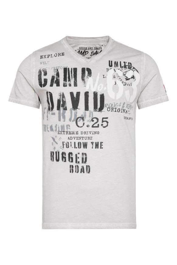 V-Shirt mit Used-Optik und Label Prints silvery