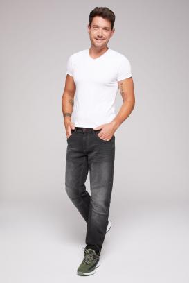 morepic-3
