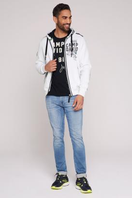 morepic-3